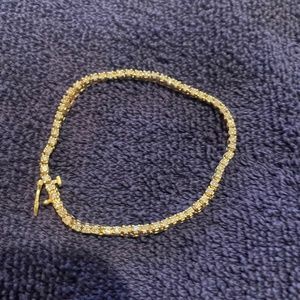 Diamond tennis bracelet